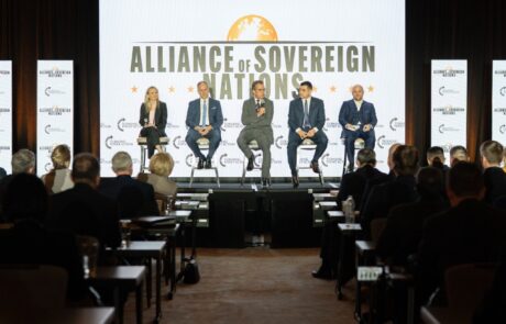 photo_5314264474338400426_y